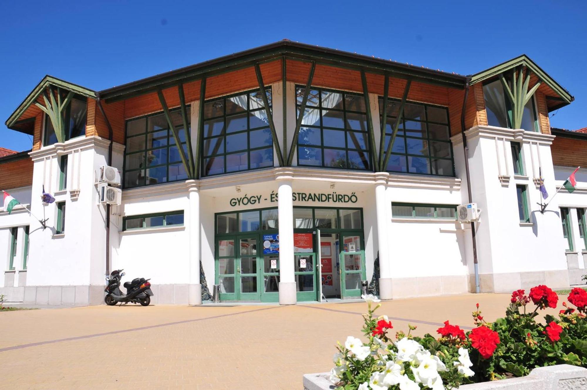 Panorama Apartman Cegléd Exterior foto
